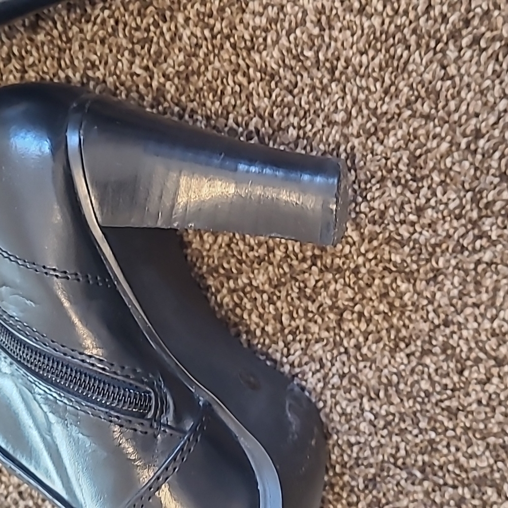 Black Heel Dress Boots 9 - Picture 7 of 11